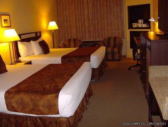וויט רוק Ocean Promenade Hotel חדר תמונה
